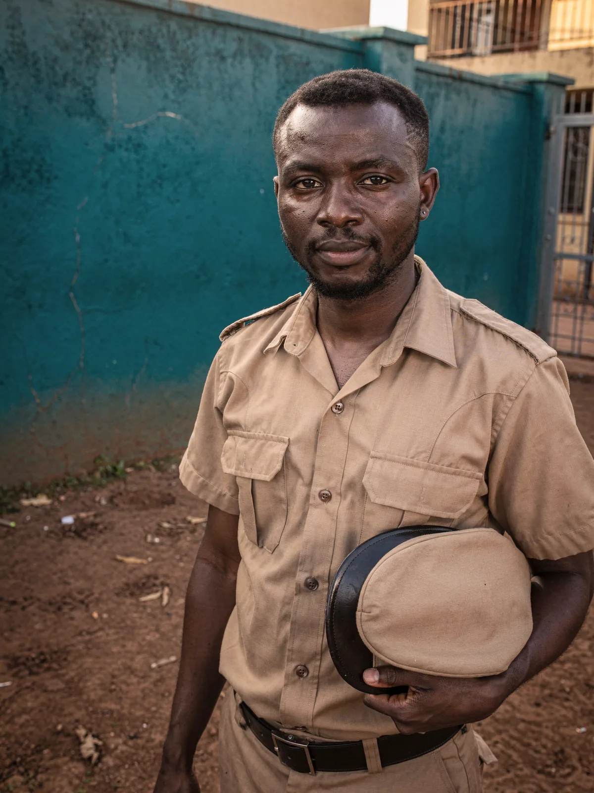 A security officer at the end of his shift